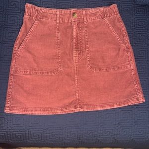 EUC—American Eagle Corduroy Mini-Skirt—Size 6